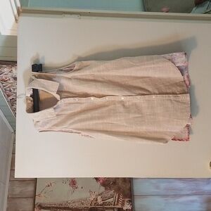 Button up sleeveless top